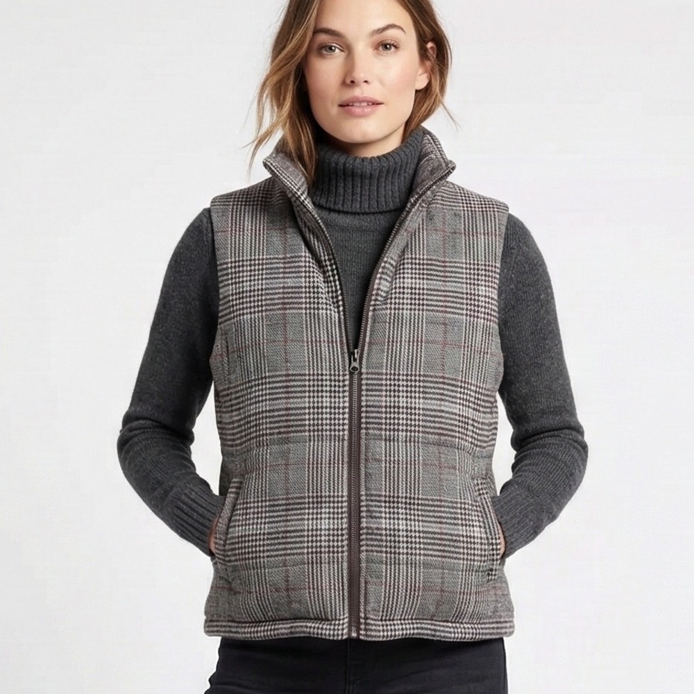 NWT GRACE+KARMA‎ Plaid Puffer Vest Women's Size M Mock Neck Full Zip Gorpcore